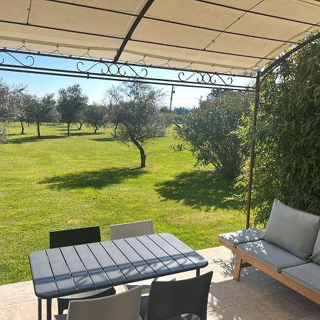 Gites Dans Mas En Pierres Robion en Luberon Exterior foto